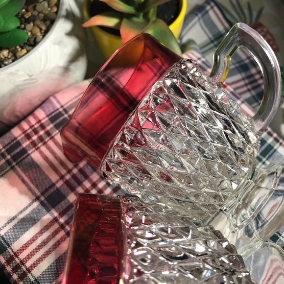 🛑🛑Vintage Indiana Glass Diamond Point Cranberry/Ruby Flashed Creamer & Sugar - Picture 5 of 6